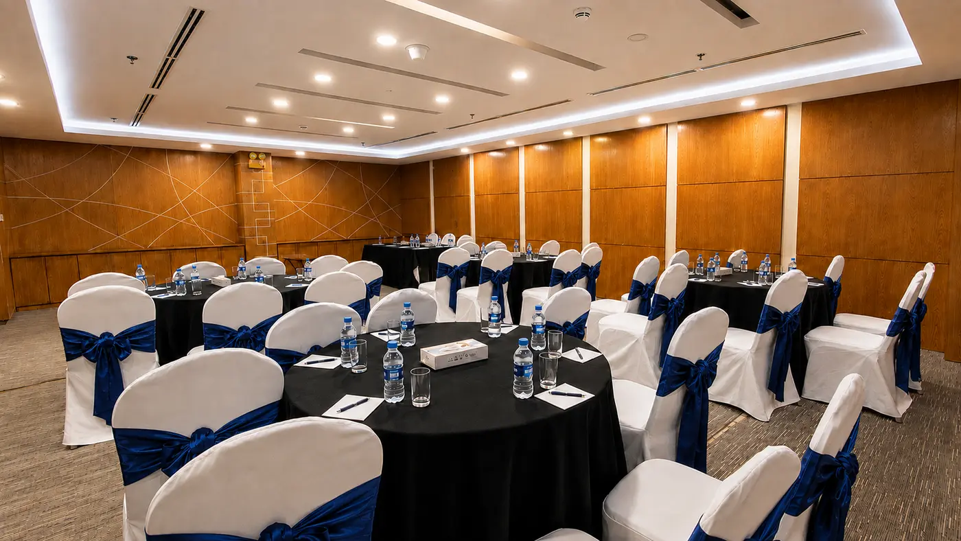 Imperial 2 meeting room arranged in cabaret style at Sea Pearl
